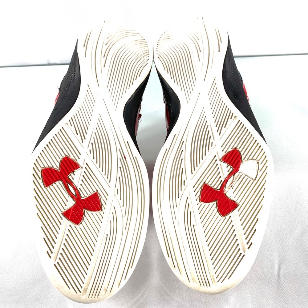 Under Armour - Picture 8 of 11